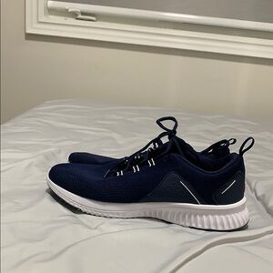Fila Blue and White Sneakers Sleek Design Athletic Comfort